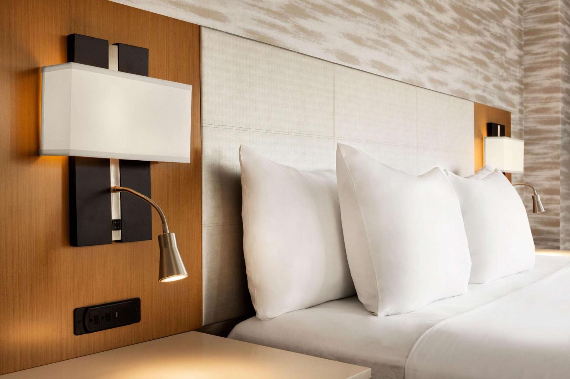 Country Inn Suites By Radisson Sonāmarg Екстериор снимка