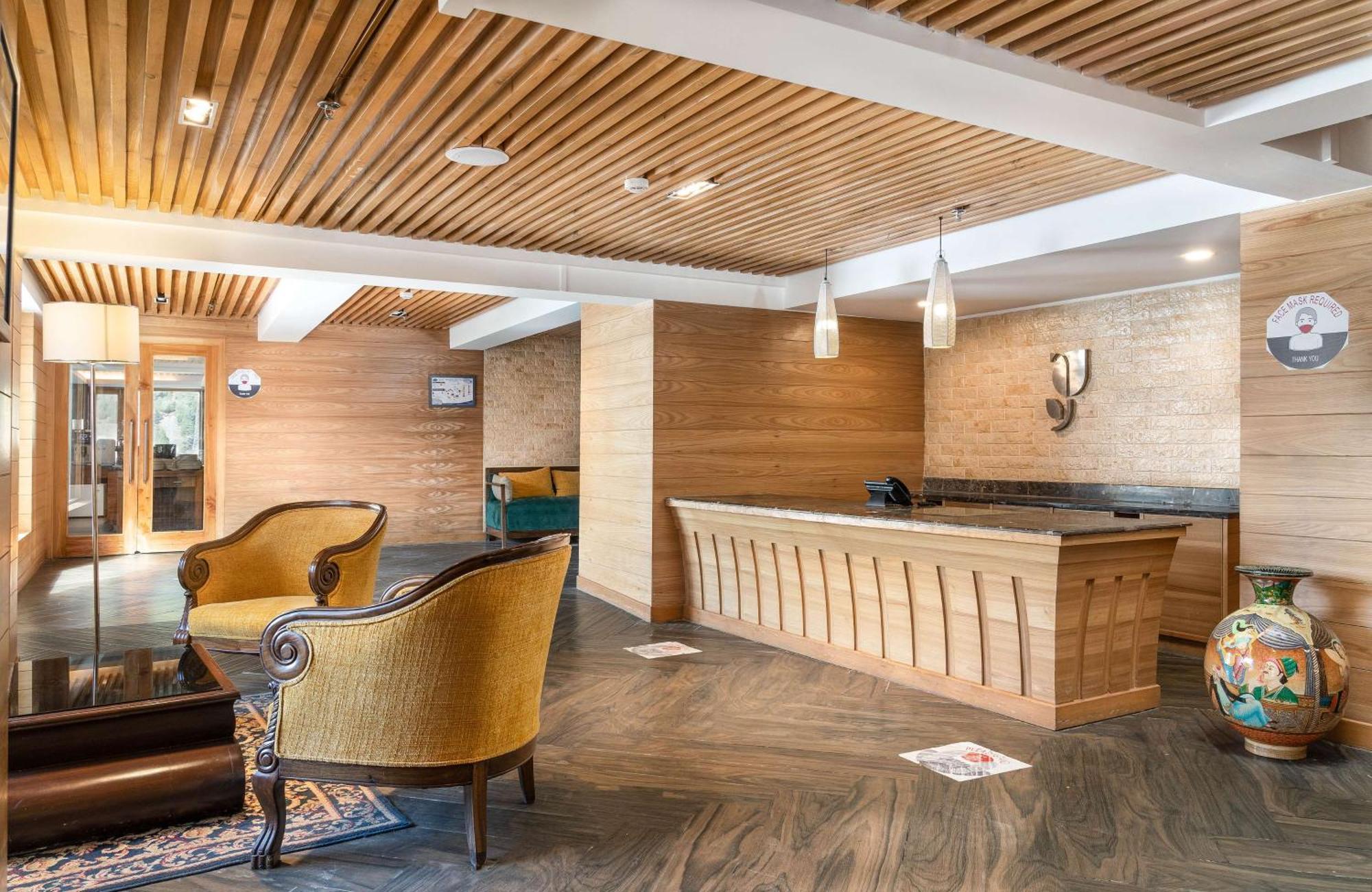 Country Inn Suites By Radisson Sonāmarg Екстериор снимка